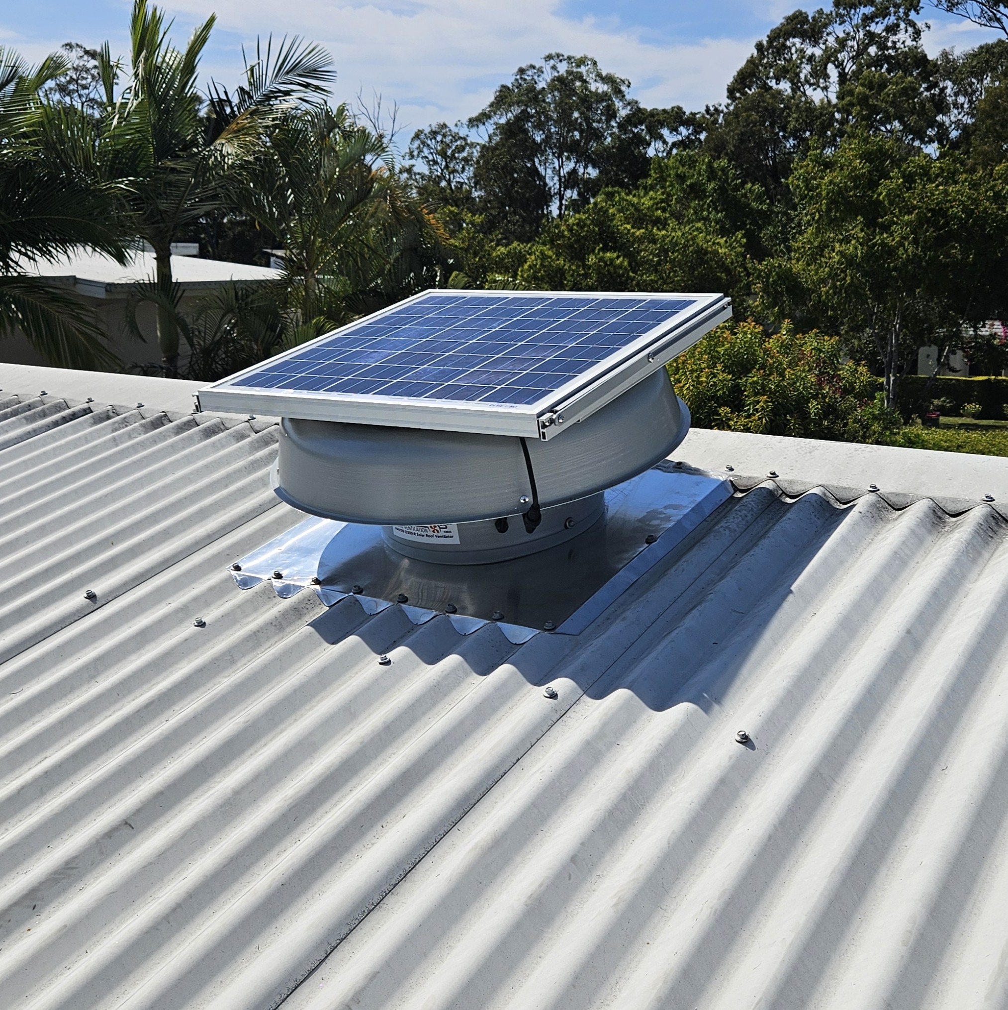 Haven D300R Solar Roof Vent